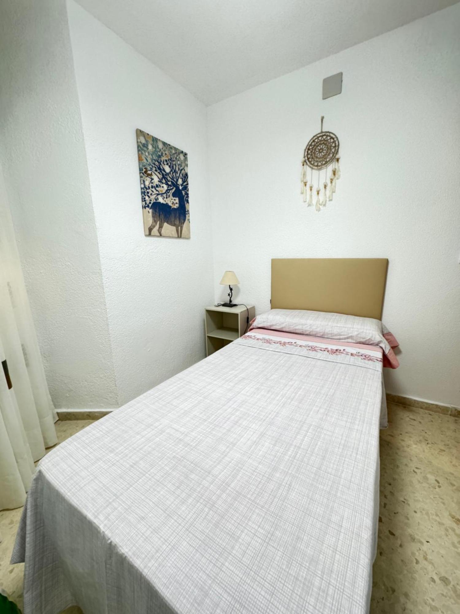 Estacion Del Mar Apartment Malaga Luaran gambar